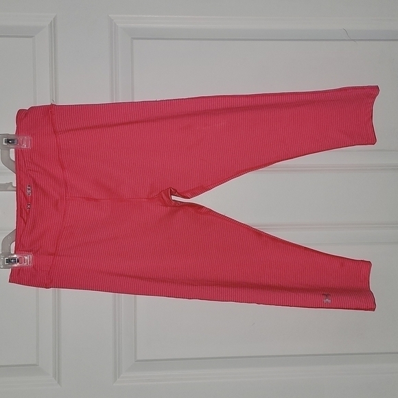 Under Armour Capri Leggings - Picture 1 of 3